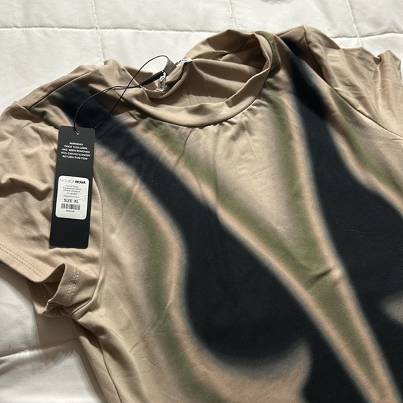 Out Of Body Experience Short Sleeve Bodysuit - Picture 4 of 8